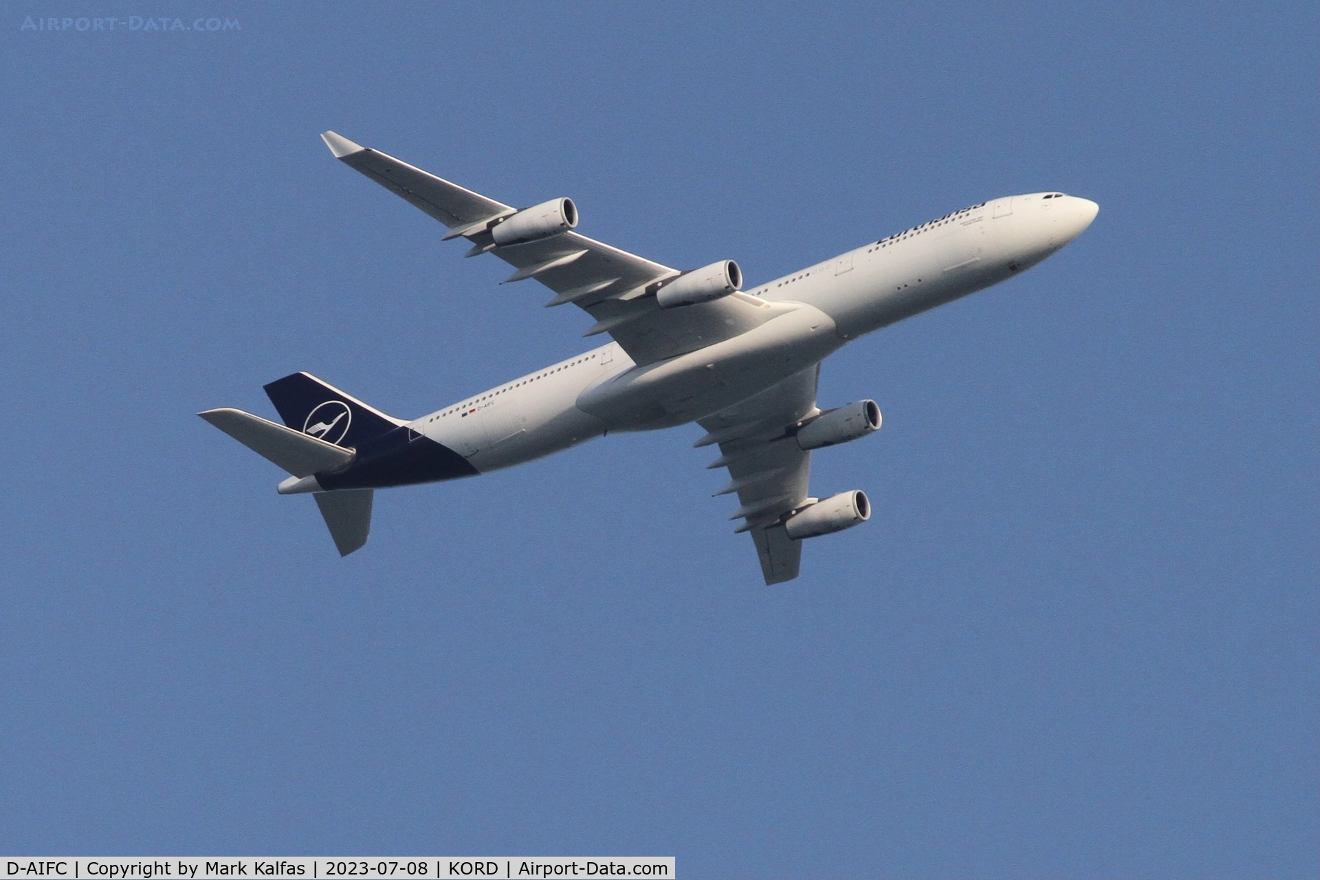 D-AIFC, 2000 Airbus A340-313X C/N 379, Lufthansa A343 D-AIFC DLH432 FRA-ORD