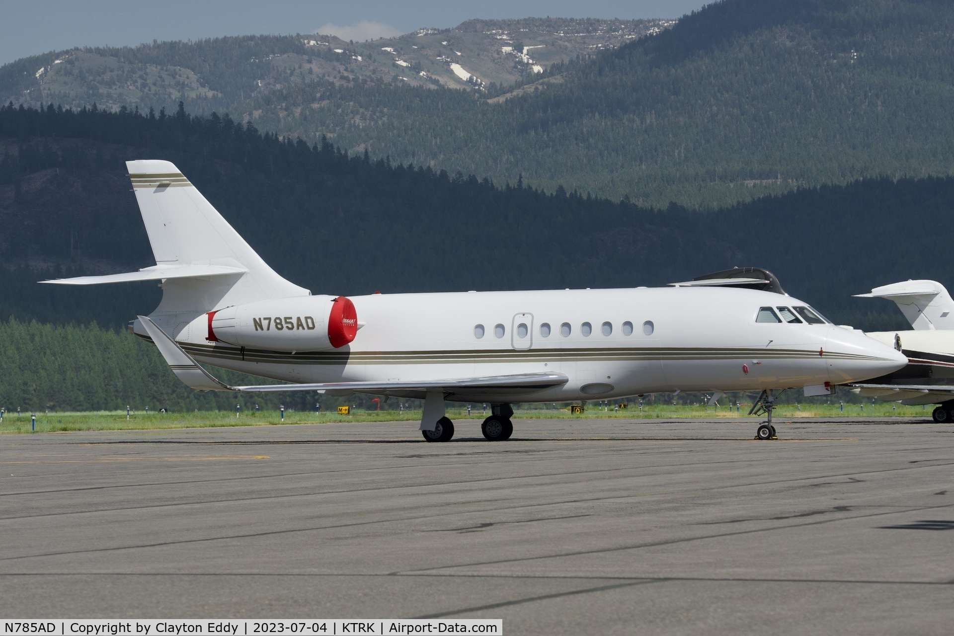 N785AD, 2008 Dassault Falcon 2000EX C/N 146, Truckee Tahoe airport in California 2023.