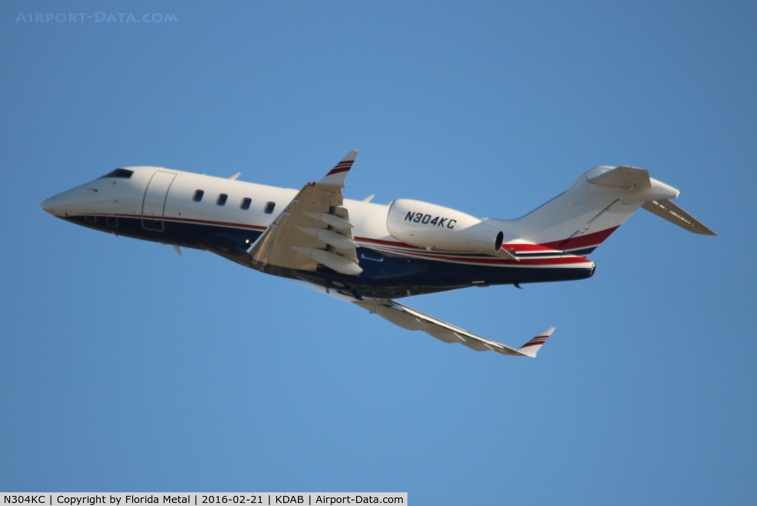 N304KC, 2013 Bombardier Challenger 300 (BD-100-1A10) C/N 20390, Challenger 300 zx