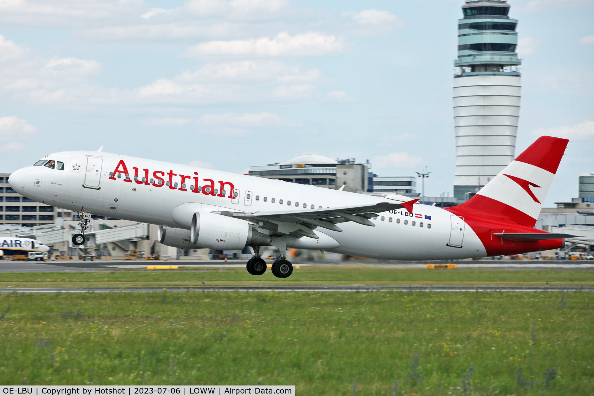 OE-LBU, 2001 Airbus A320-214 C/N 1478, Lifting off in front of the ATC tower