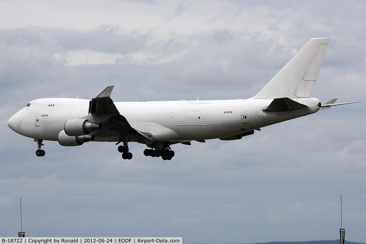 B-18722, 2006 Boeing 747-409F/SCD C/N 34265, at fra