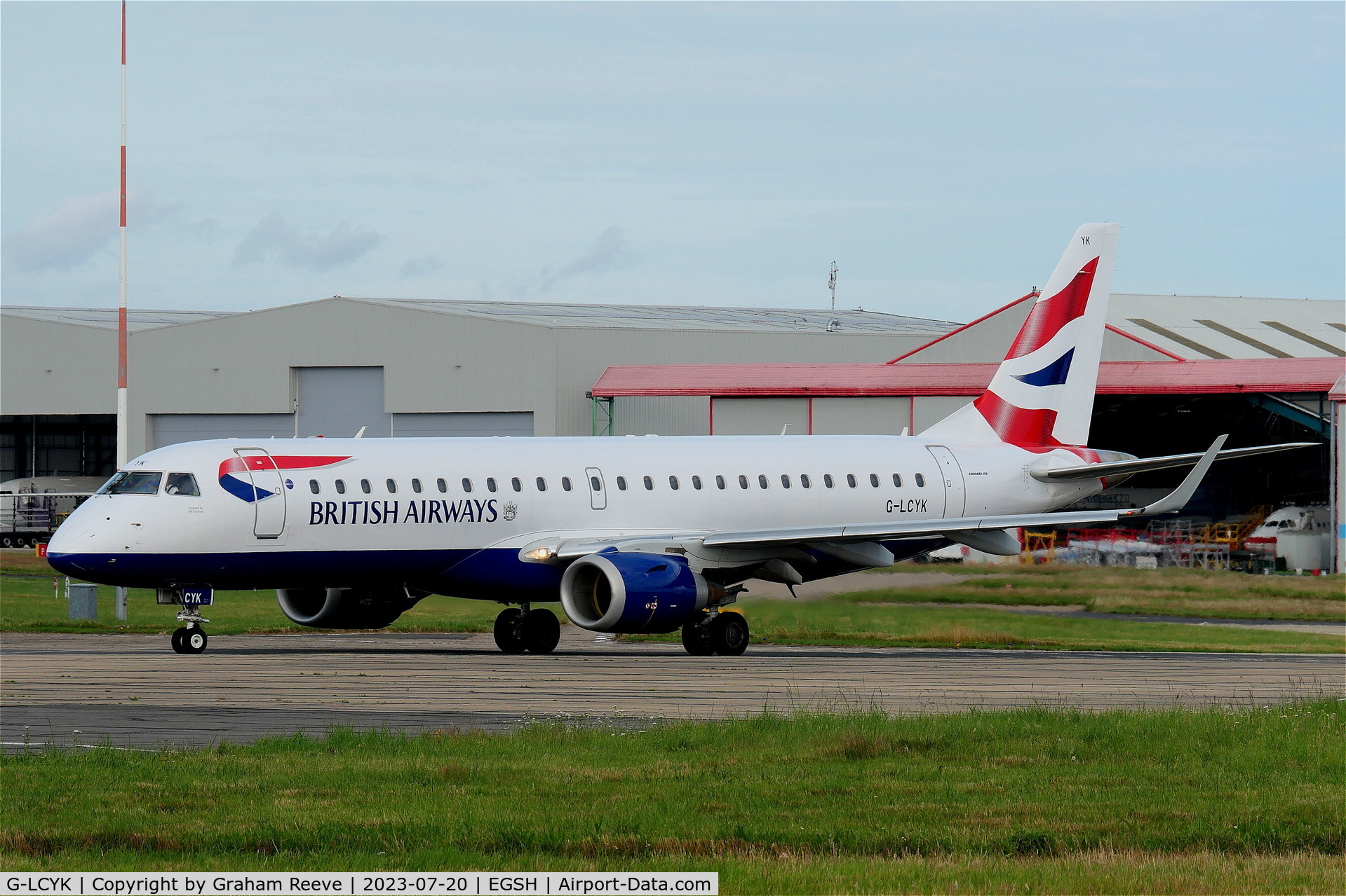 G-LCYK, 2010 Embraer 190SR (ERJ-190-100SR) C/N 19000343, Departing from Norwich with a white rudder.