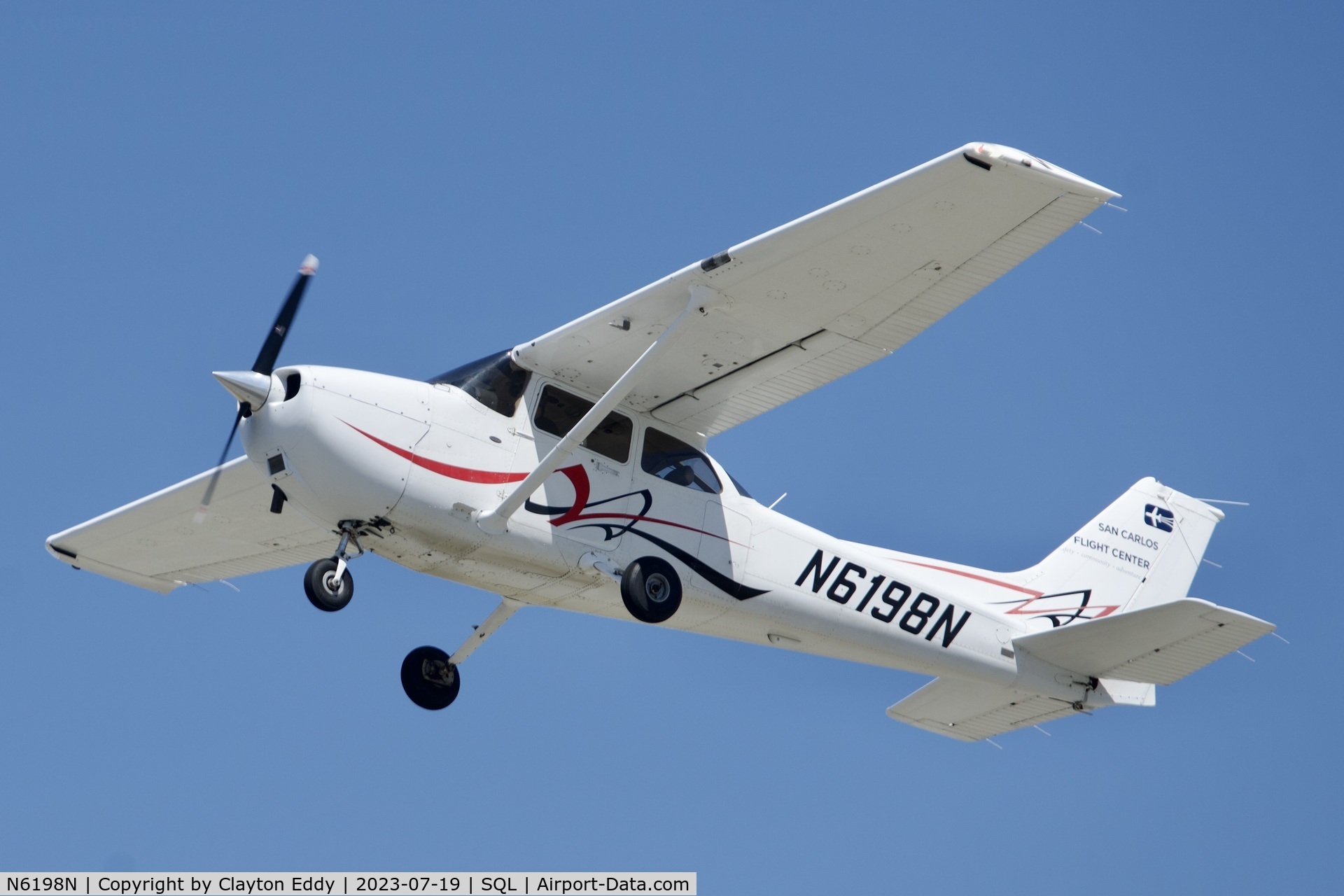 N6198N, 2008 Cessna 172S C/N 172S10792, San Carlos Airport in California 2023.