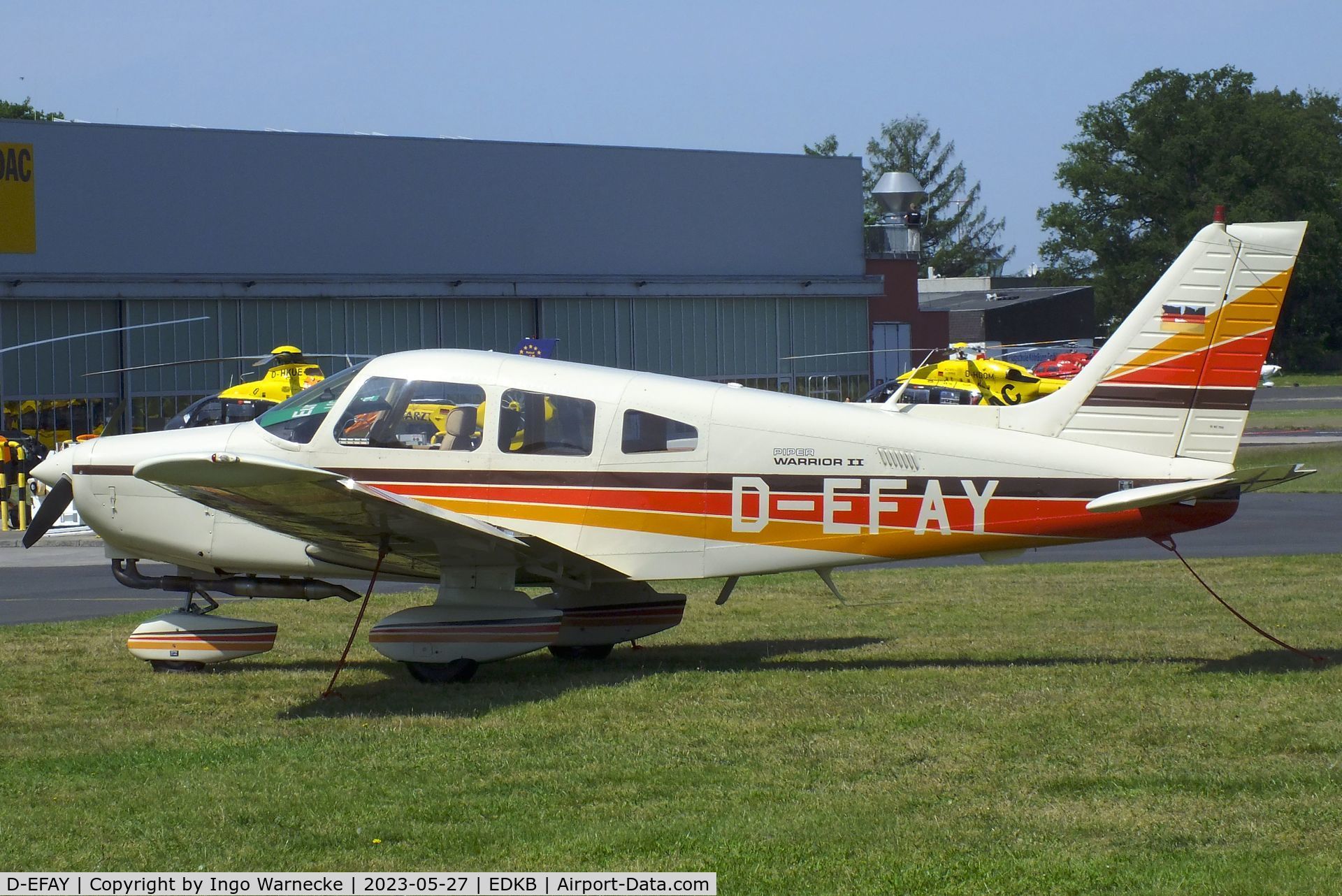 D-EFAY, 1985 Piper PA-28-161 C/N 288516070, Piper PA-28-161 Warrior II at Bonn-Hangelar airfield '2305