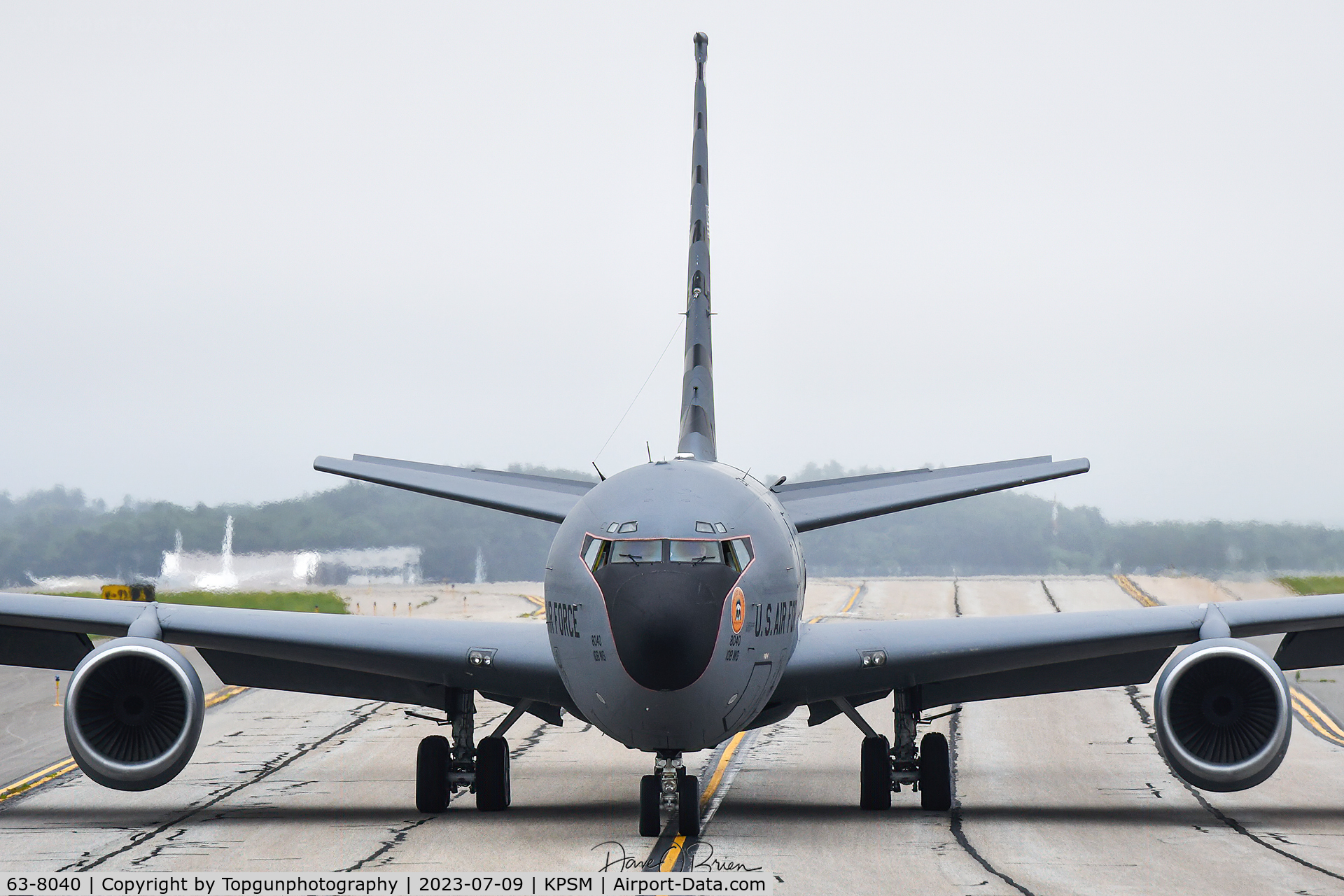 63-8040, 1963 Boeing KC-135R Stratotanker C/N 18657, REALM61 taxiing to RW16