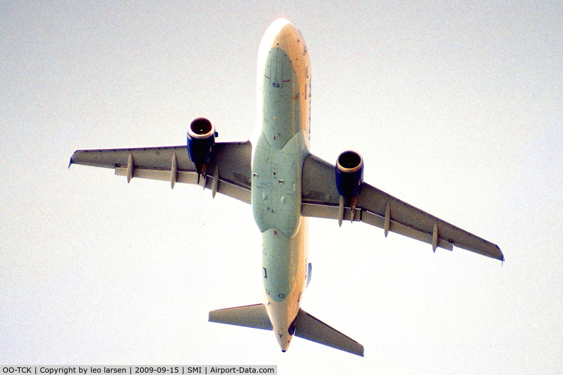 OO-TCK, 1992 Airbus A320-212 C/N 343, Samos 15.9.2009