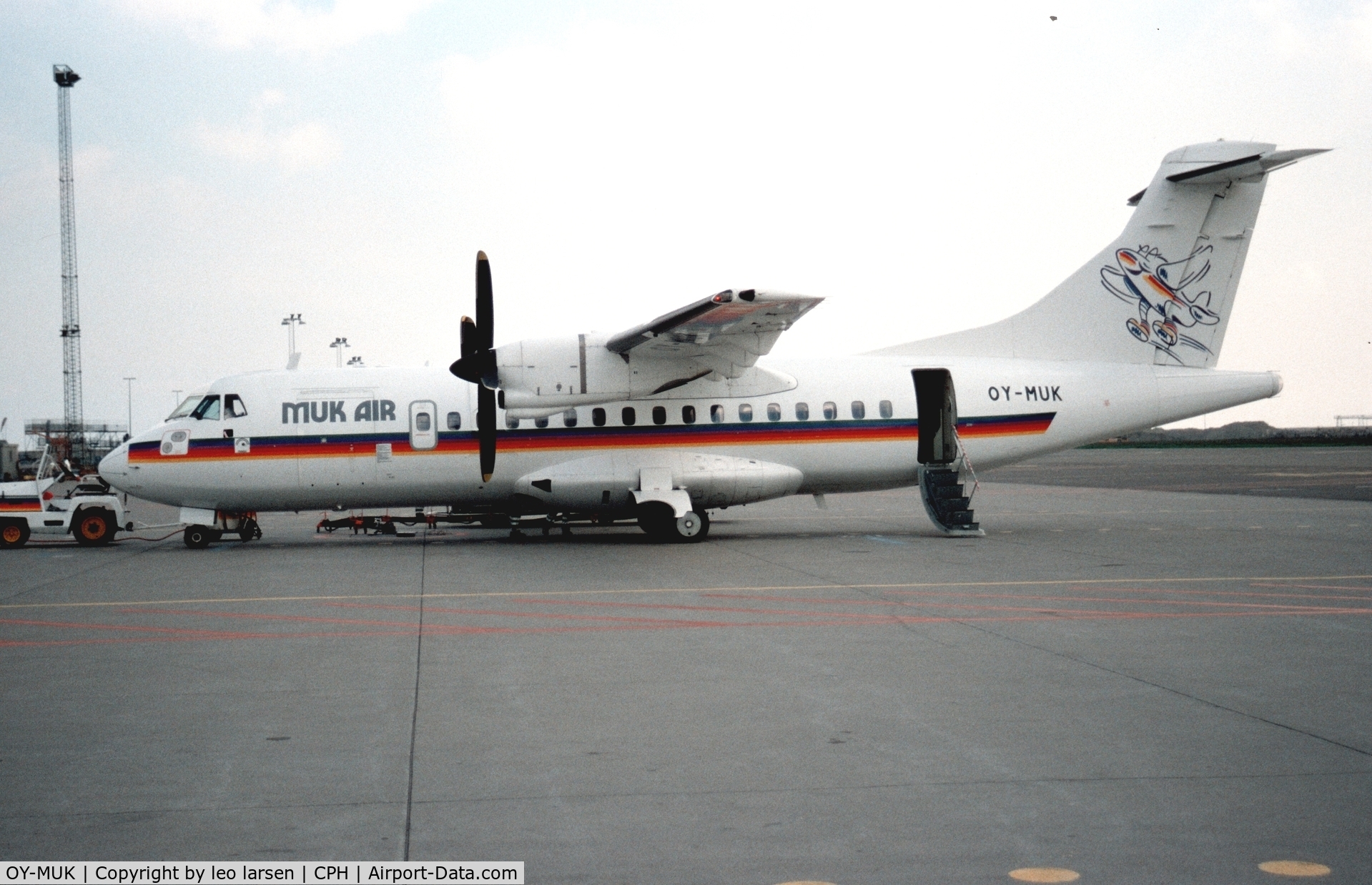 OY-MUK, 1990 ATR 42-300 C/N 176, Copenhagen