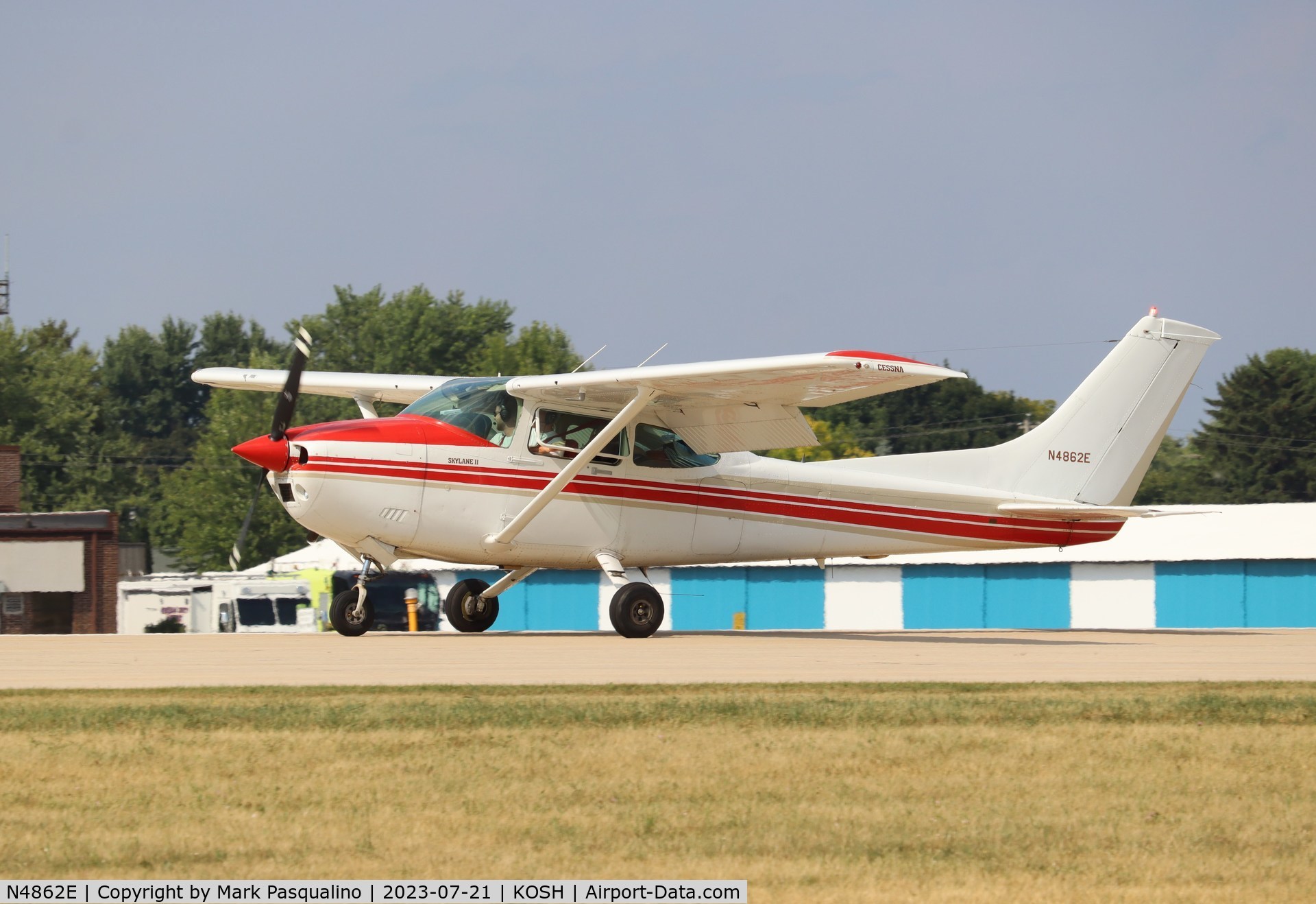 N4862E, 1982 Cessna 182R Skylane C/N 18268279, Cessna 182R