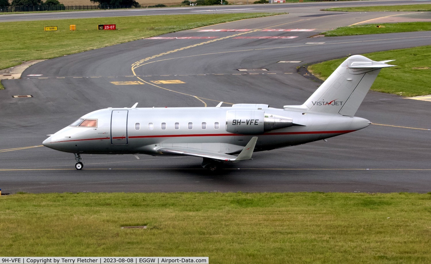 9H-VFE, 2014 Bombardier Challenger 605 (CL-600-2B16) C/N 5974, At Luton Airport