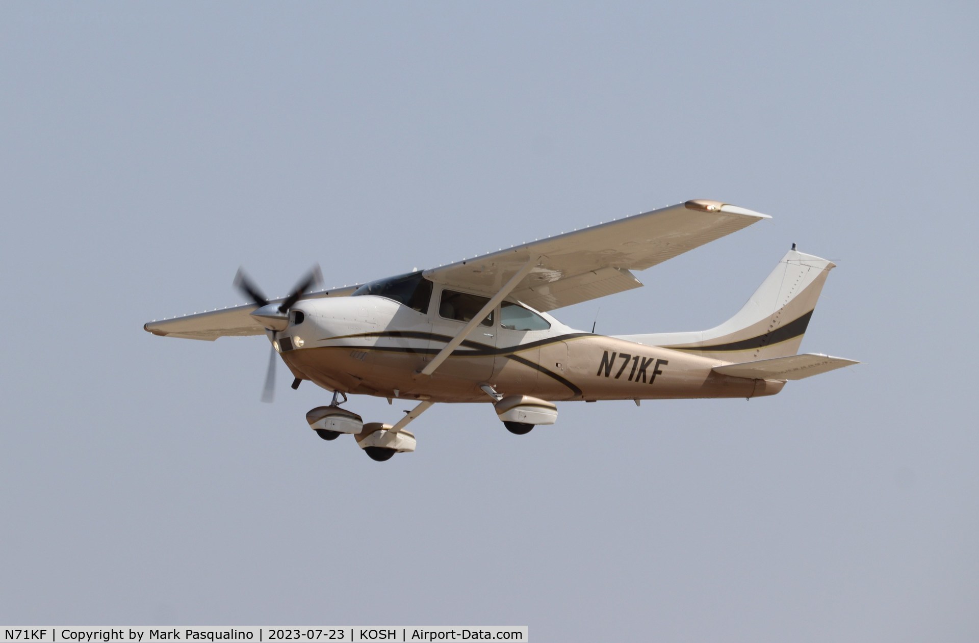 N71KF, 1977 Cessna 182Q Skylane C/N 18265723, Cessna 182Q