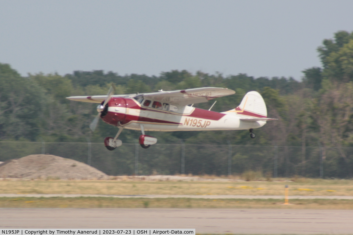 N195JP, 1951 Cessna 195 C/N 7673, 1951 Cessna 195, c/n: 7673, AirVenture 2023