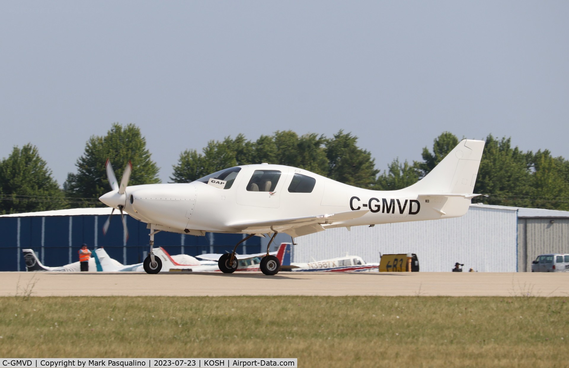 C-GMVD, 2016 Lancair IV C/N LIV337, Lancair IV