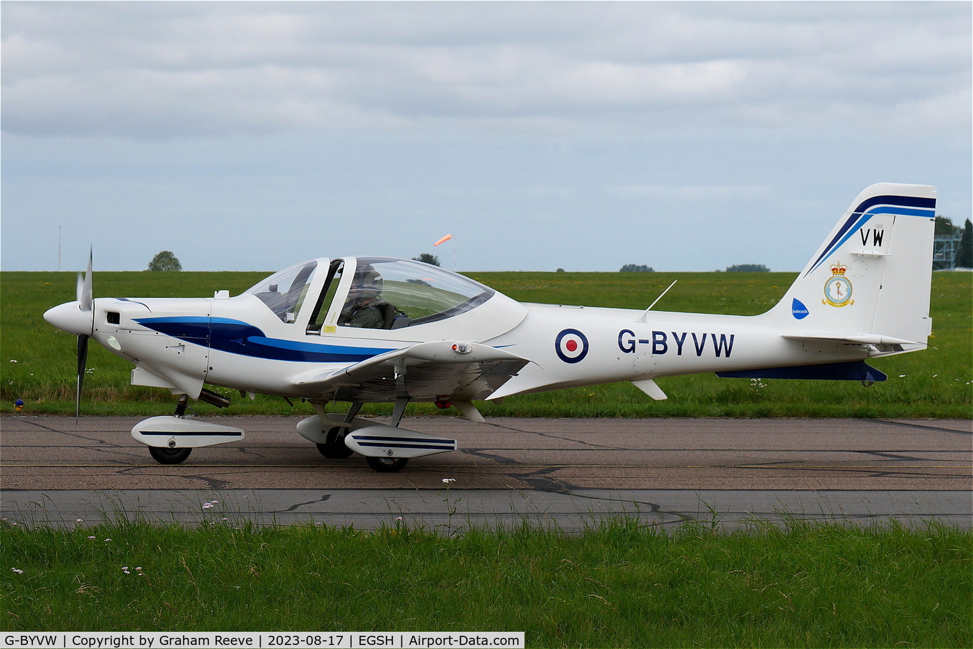 G-BYVW, 2000 Grob G-115E Tutor T1 C/N 82132/E, Just landed at Norwich.