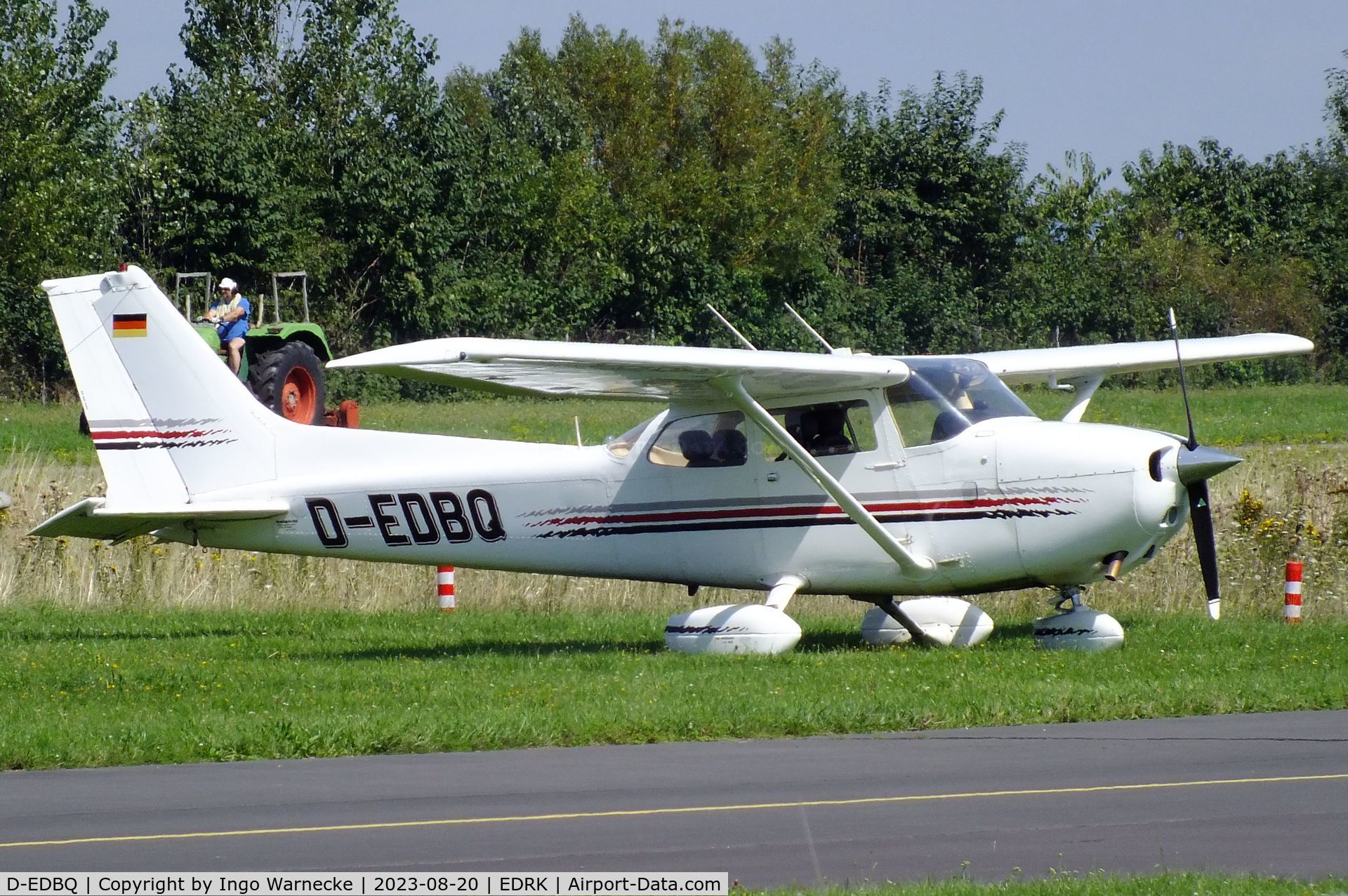 D-EDBQ, Reims F172N Skyhawk C/N 1569, Cessna (Reims) F172N Skyhawk at Koblenz-Winningen airfield