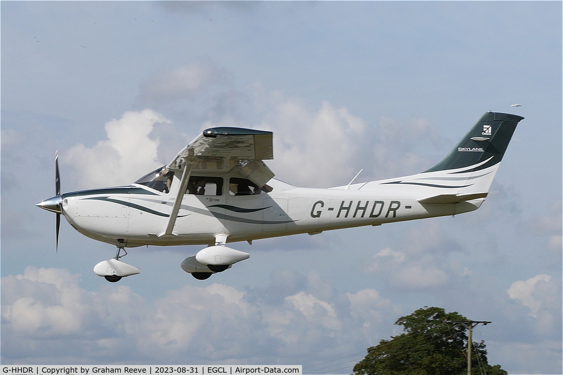 G-HHDR, 2008 Cessna 182T Skylane C/N 18282071, Landing at Fenland.