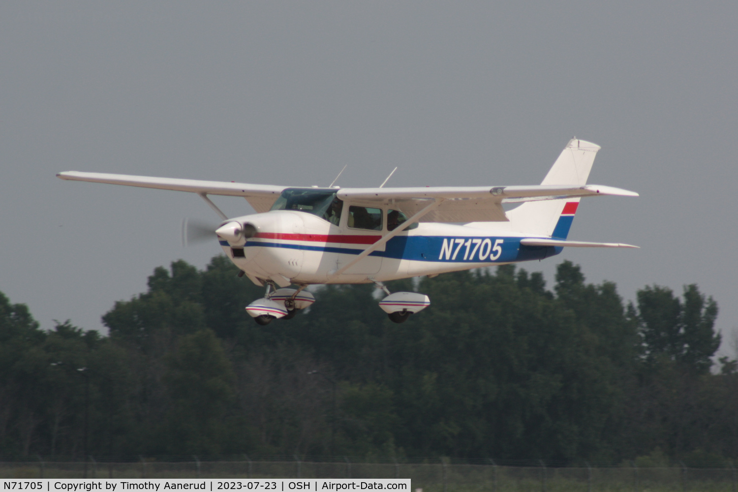 N71705, 1969 Cessna 182M Skylane C/N 18259724, 1969 Cessna 182M, c/n: 18259724, AirVenture 2023
