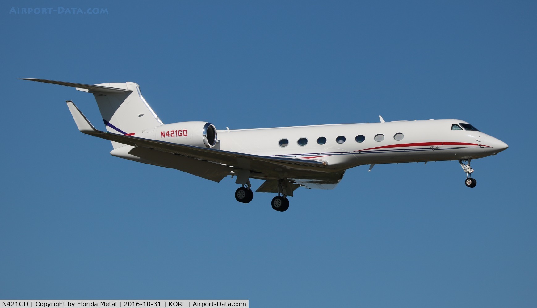 N421GD, 2013 Gulfstream Aerospace GV-SP (G550) C/N 5421, G550 zx