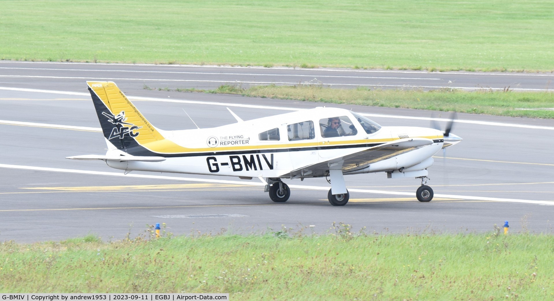 G-BMIV, 1977 Piper PA-28R-201T Cherokee Arrow III C/N 28R-7703154, G-BMIV at Gloucestershire Airport.