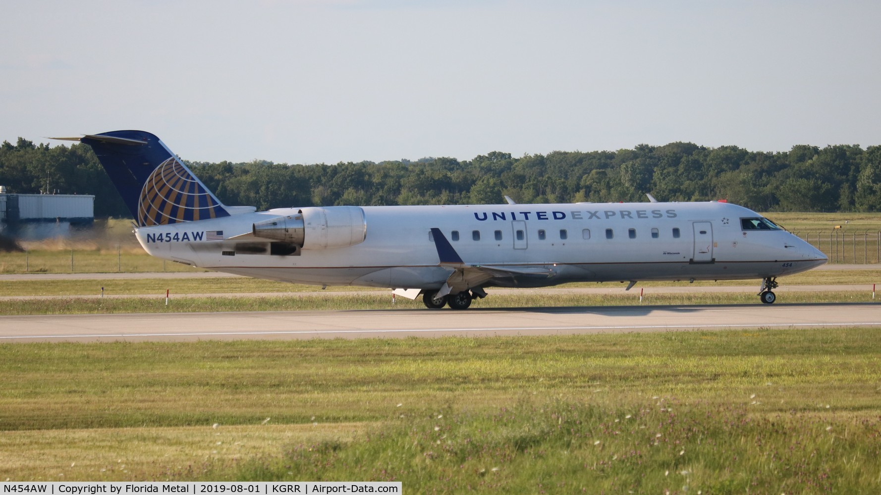 N454AW, 2003 Bombardier CRJ-200LR (CL-600-2B19) C/N 7842, AWI/UE CRJ2 zx ORD-GRR