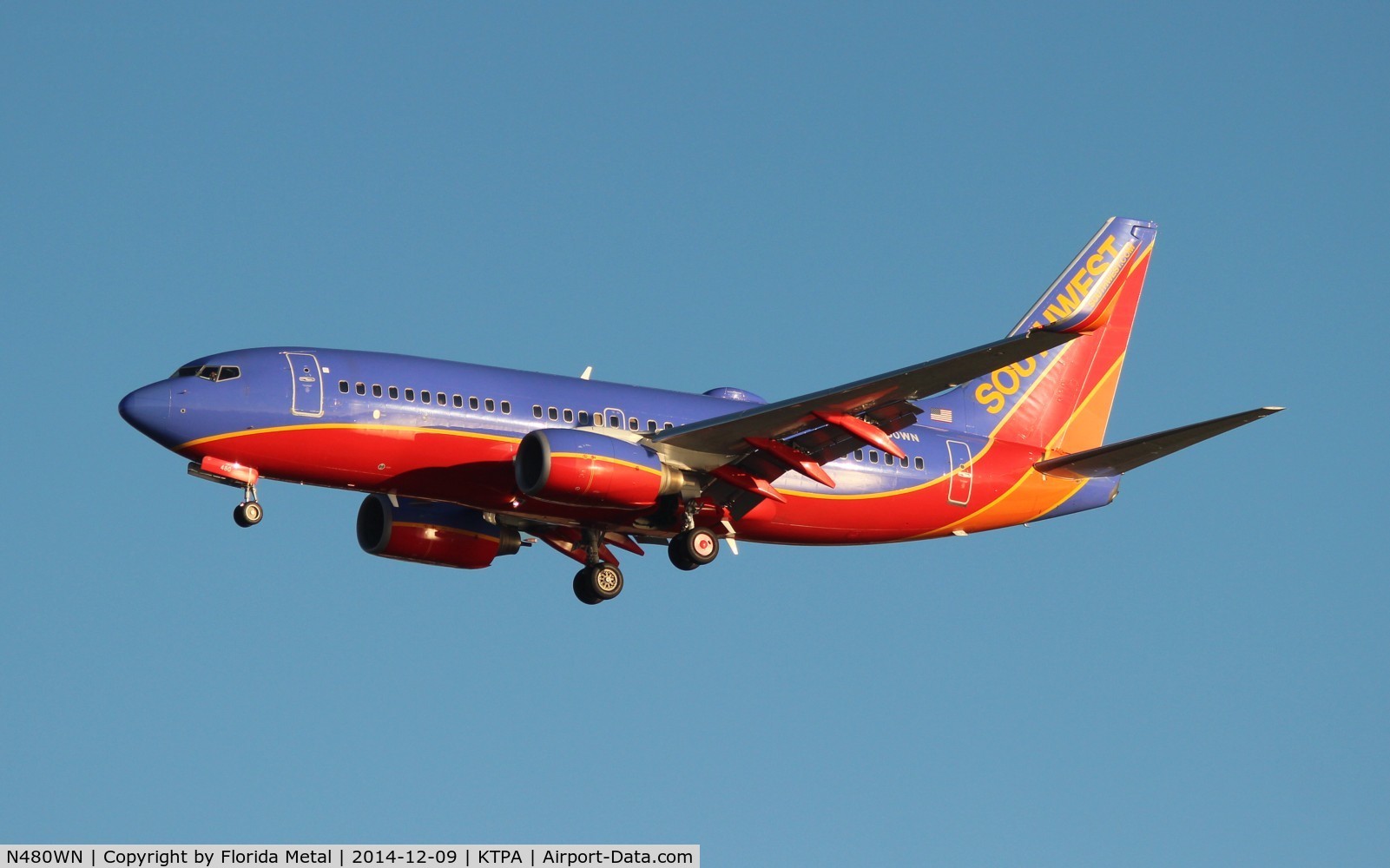 N480WN, 2004 Boeing 737-7H4 C/N 33998, SWA 737 oc zx STL-TPA