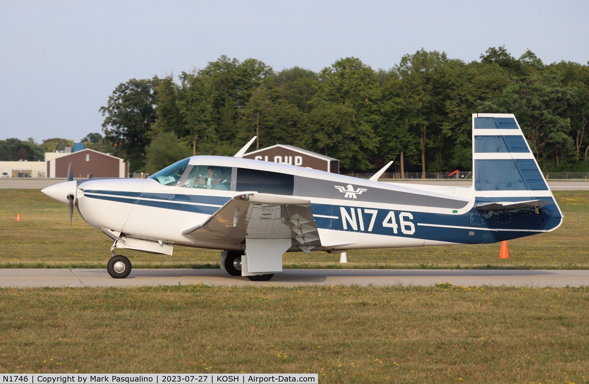 N1746, Mooney M20J 201 C/N 24-1598, Mooney M20J