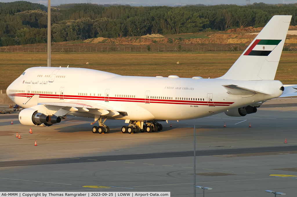 A6-MMM, 1998 Boeing 747-422 C/N 26906, United Arab Emirates - Dubai Air Wing Boeing 747-422