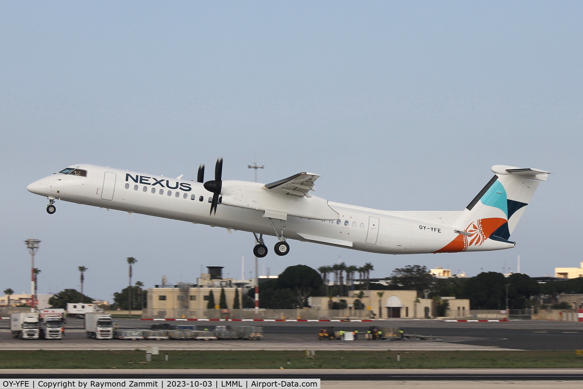 OY-YFE, Bombardier DHC-8-400 Dash 8 C/N 4331, Bombardier DHC-8 OY-YFE Nexus (Nordic Aviation Capital)