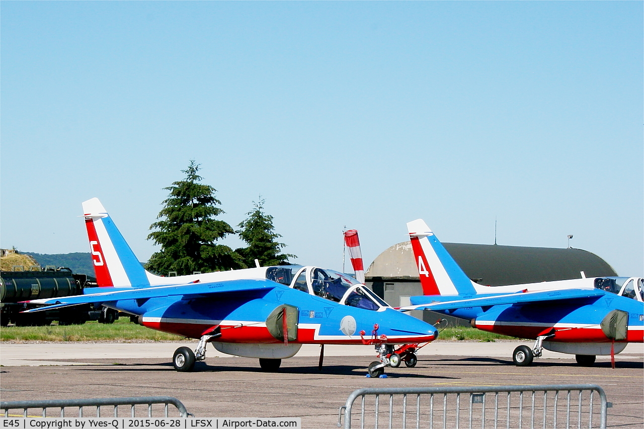 E45, Dassault-Dornier Alpha Jet E C/N E45, Dassault-Dornier Alpha Jet E (F-TETF), Athos 05 of Patrouille de France 2015, Flight line,  Luxeuil-St Sauveur Air Base 116 (LFSX)