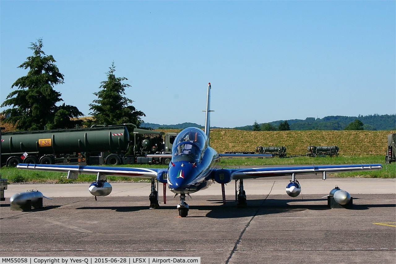 MM55058, Aermacchi MB-339PAN C/N 6852/190/AA087, Aermacchi MB-339PAN, N°2 of Frecce Tricolori Aerobatic Team 2015, Luxeuil-Saint Sauveur Air Base 116 (LFSX)