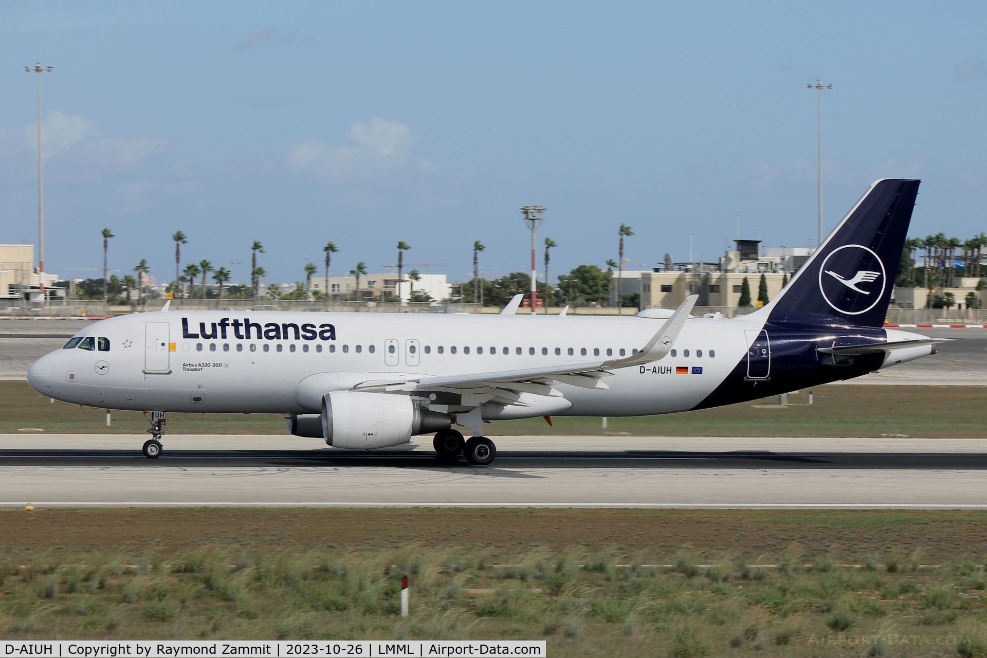 D-AIUH, 2014 Airbus A320-214 C/N 6225, A320 D-AIUH Lufthansa