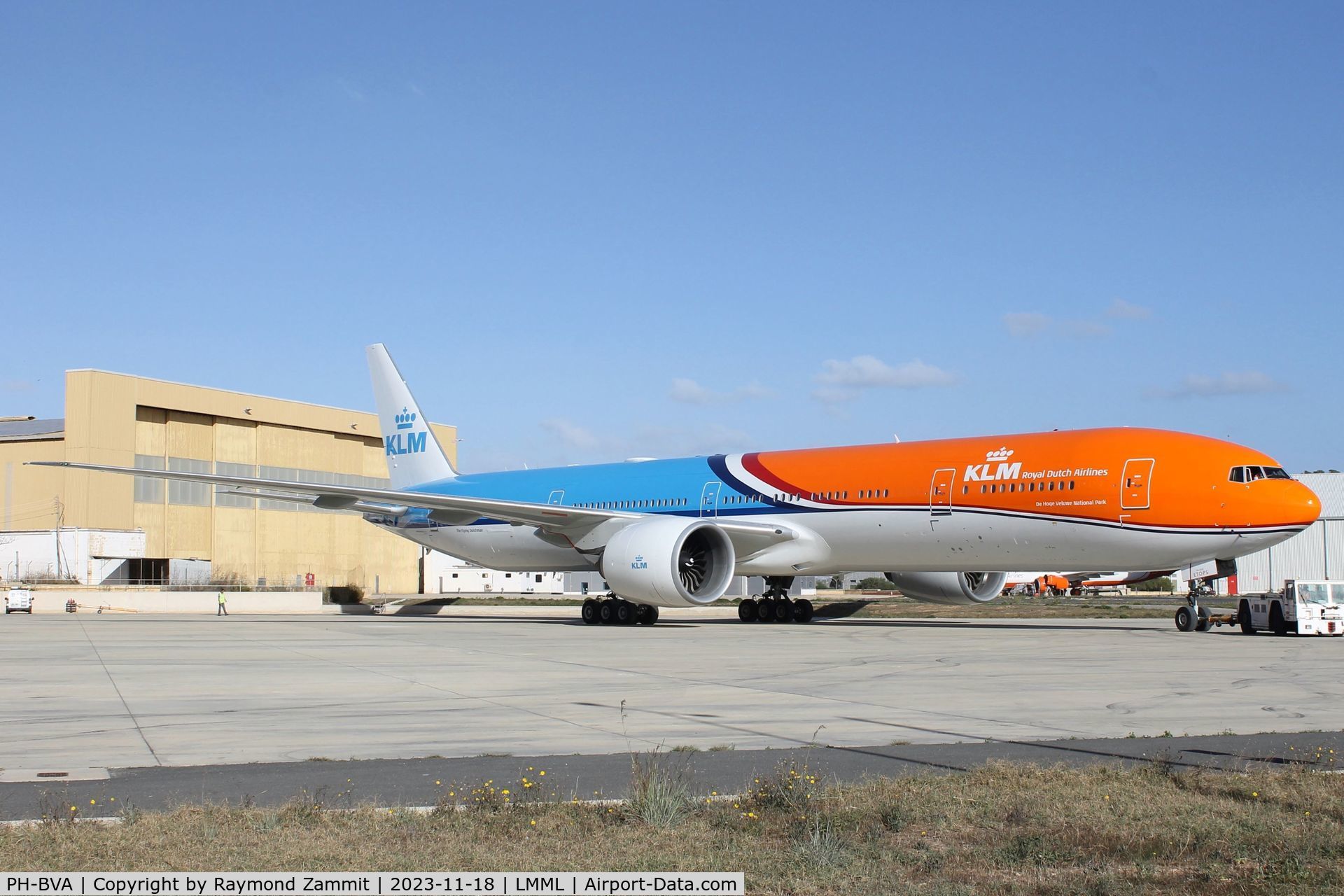 PH-BVA, 2008 Boeing 777-306/ER C/N 35671, B777 PH-BVA KLM (Orange Pride)