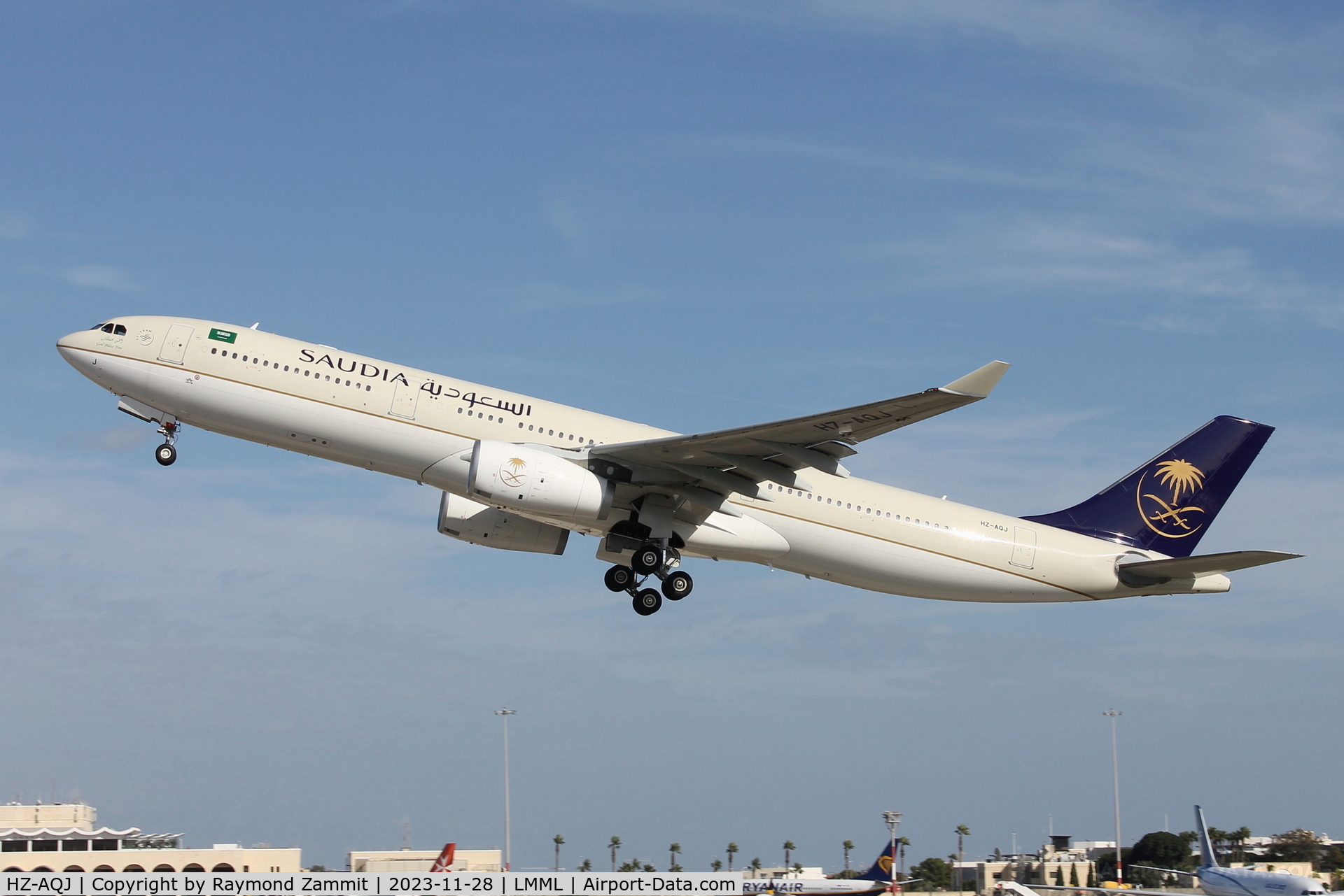 HZ-AQJ, 2013 Airbus A330-343X C/N 1473, A330 HZ-AQJ Saudi Arabian Airlines