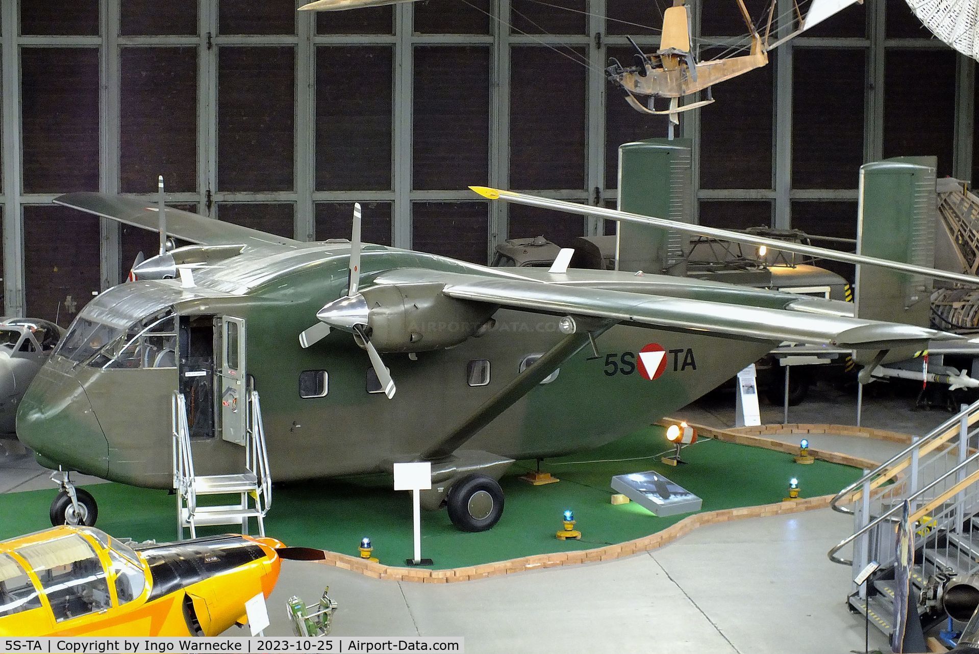 5S-TA, Short SC-7 Skyvan 3M-400 C/N SH.1855, Short SC-7 Skyvan 3M-400 at the Militärluftfahrt-Museum (Museum of Austrian Military Aviation), Zeltweg
