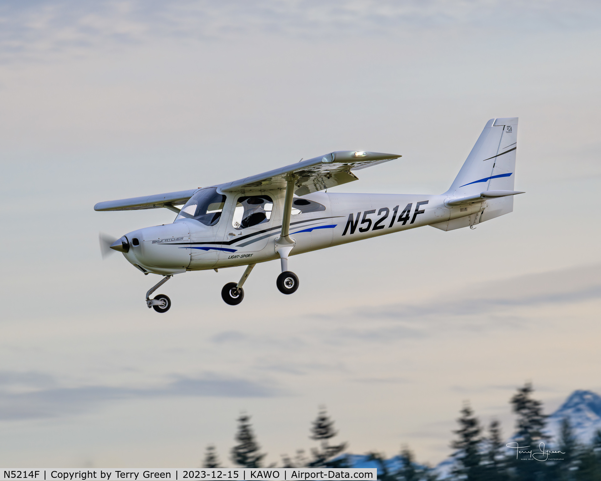 N5214F, Cessna 162 Skycatcher C/N 16200041, KAWO