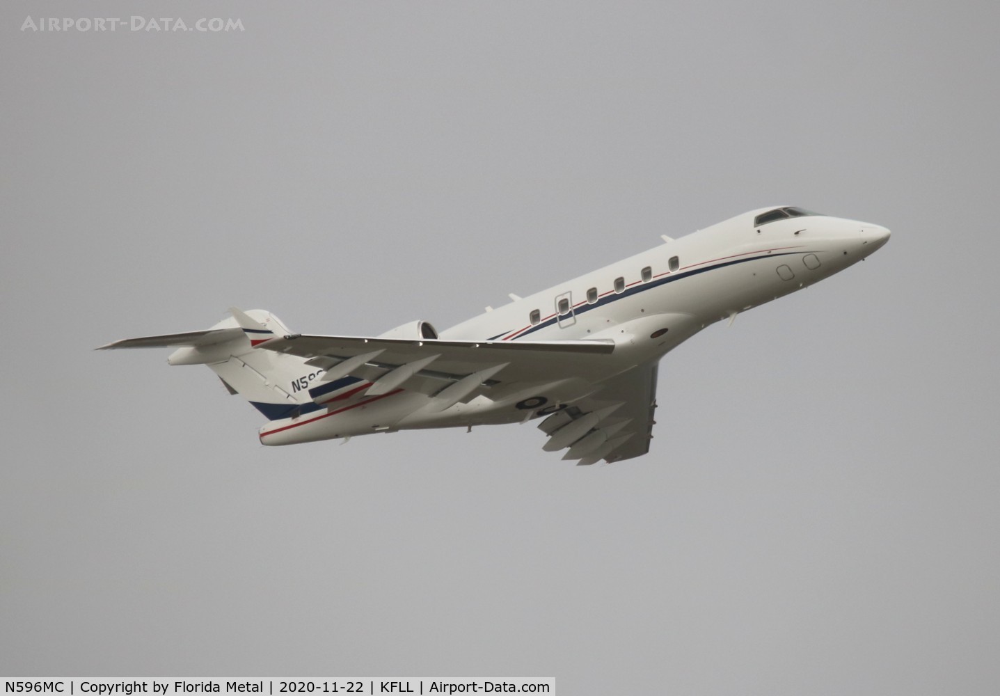 N596MC, 2004 Bombardier Challenger 300 (BD-100-1A10) C/N 20027, Challenger 300 zx