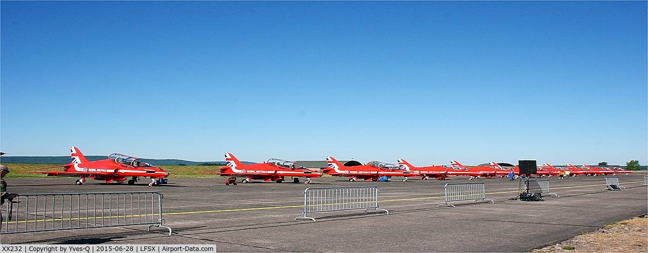 XX232, 1978 Hawker Siddeley Hawk T.1 C/N 068/312068, Red Arrows Hawker Siddeley Hawk T.1A, Flight line, Luxeuil-Saint Sauveur Air Base 116 (LFSX)