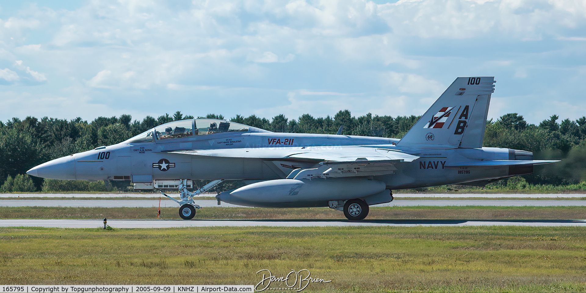 165795, Boeing F/A-18F Super Hornet C/N 1522/F021, Static Arrival NASB air show 2005