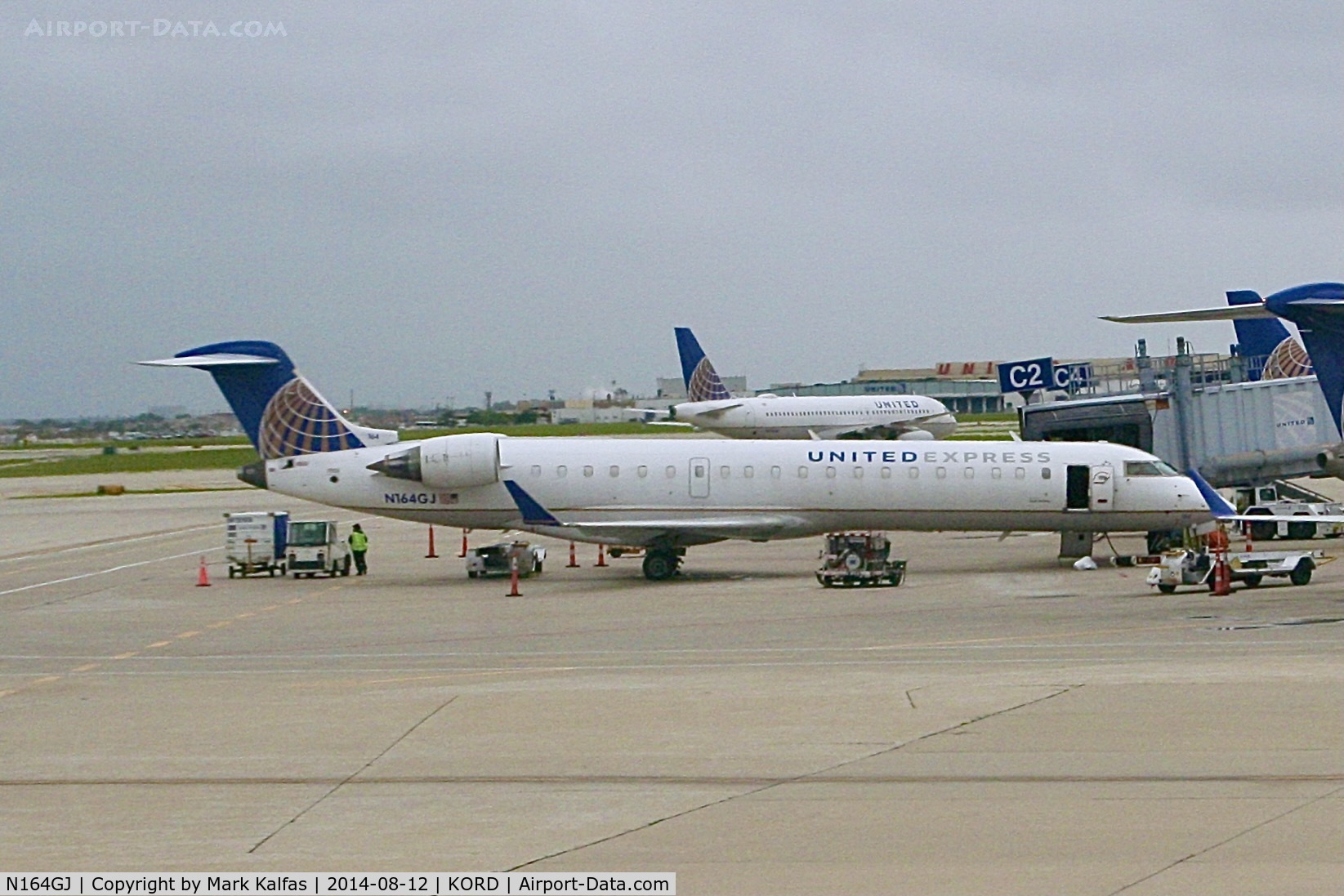 N164GJ, 2006 Bombardier CRJ-702 (CL-600-2C10) Regional Jet C/N 10256, CRJ7 GoJet Airlines / United Express Bombardier CL-600-2C10 N264GJ at C2 KORD