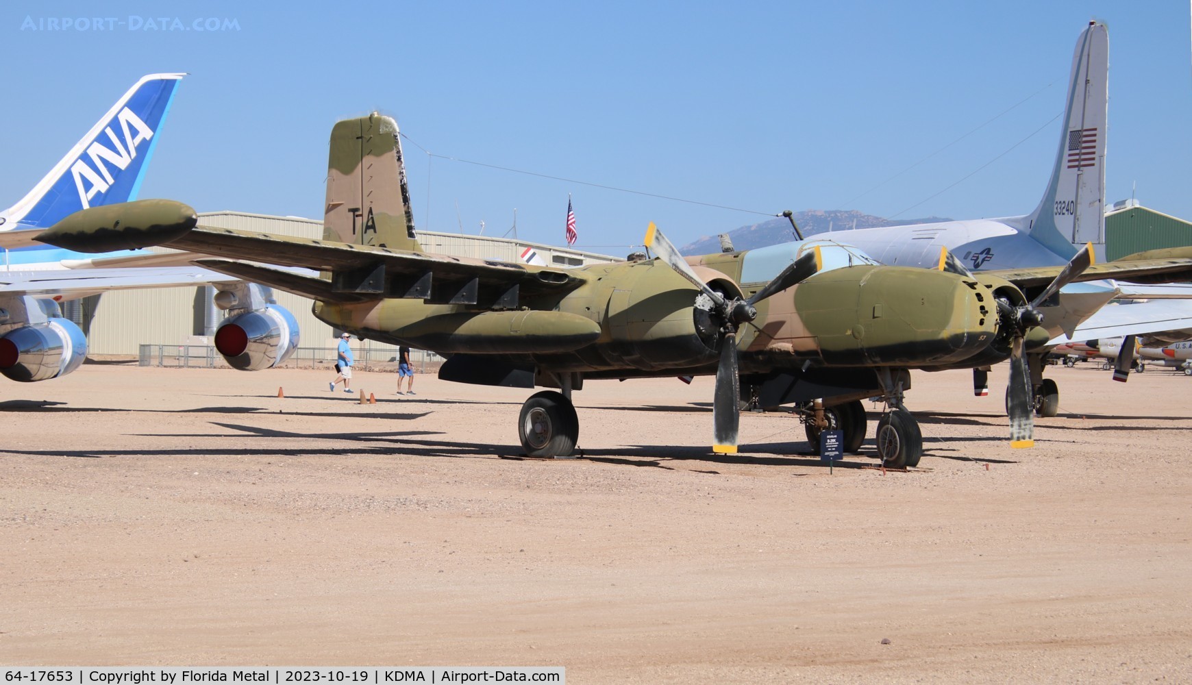 64-17653, Douglas-On Mark B-26K Counter Invader C/N 7091 (was 41-39378), B / A-26 zx