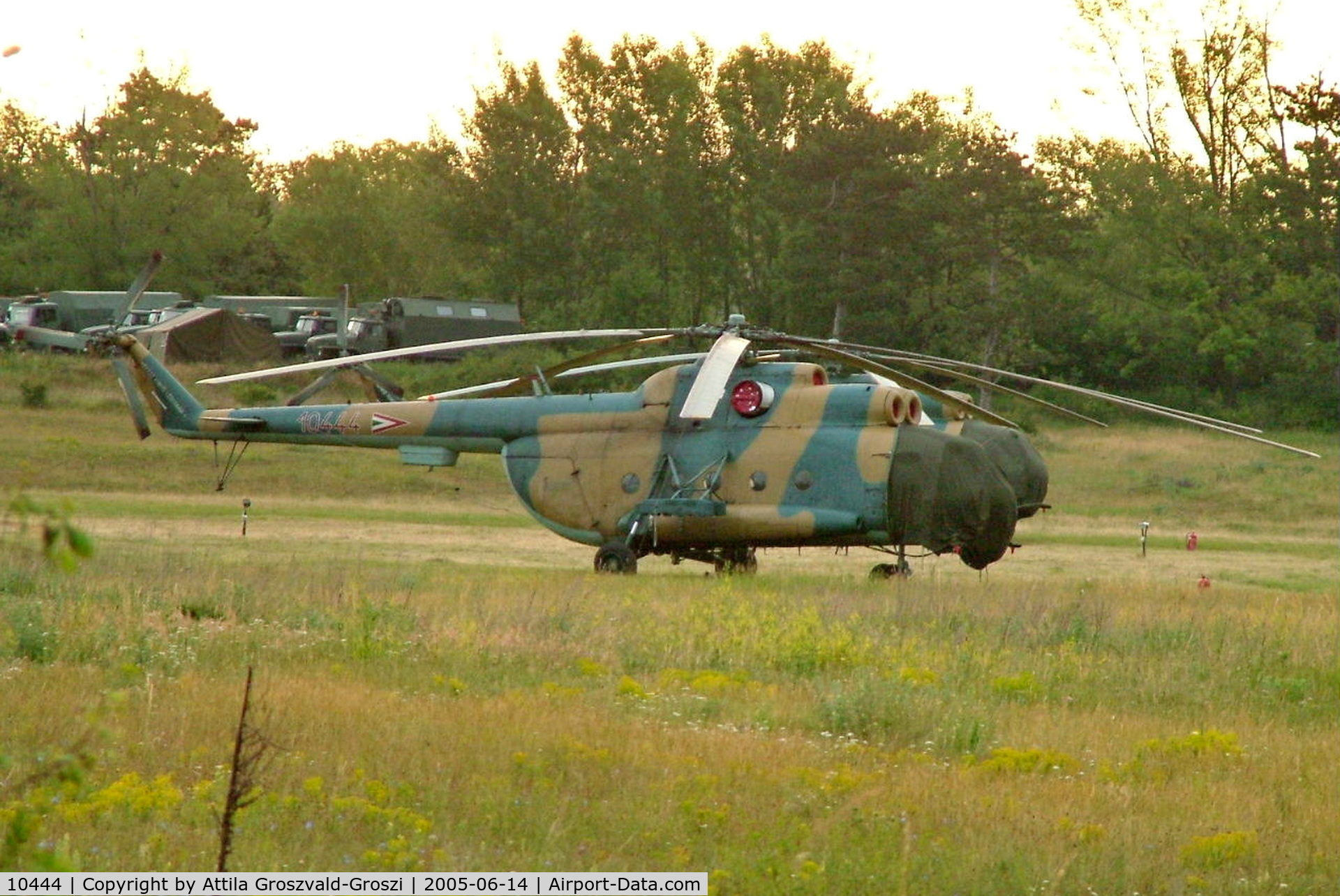 10444, Mil Mi-8T Hip C/N 10444, Jutas-Ujmajor. The Hungarian airforce is his practising base