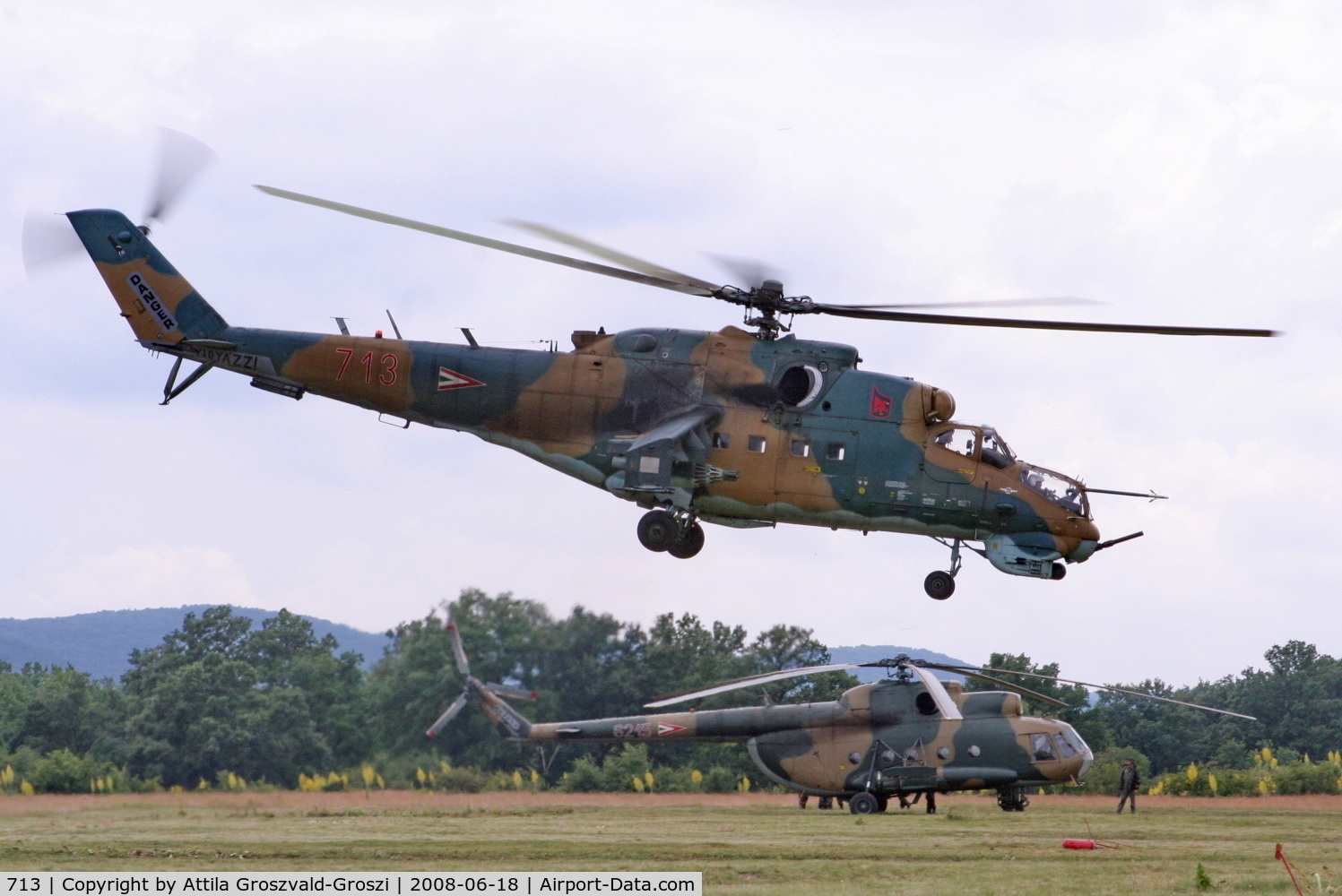 713, 1985 Mil Mi-24V Hind E C/N 220713, Veszprém, Jutas-újmajor, Training base of the Hungarian Air Force.