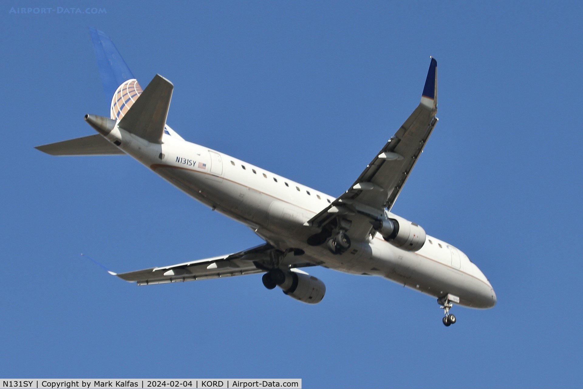 N131SY, 2015 Embraer 175LR (ERJ-170-200LR) C/N 17000450, E75L SkyWest/United Express EMBRAER 175 N131SY SKW5363 CVG-ORD