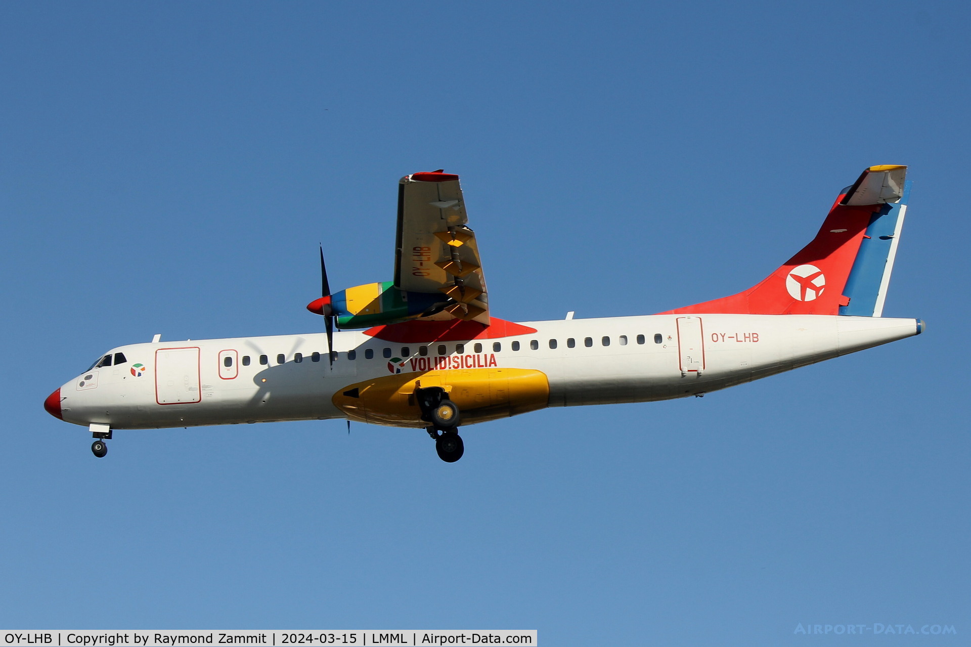 OY-LHB, 1997 ATR 72-202 C/N 496, ATR-72 OY-LHB Danish Air Transport