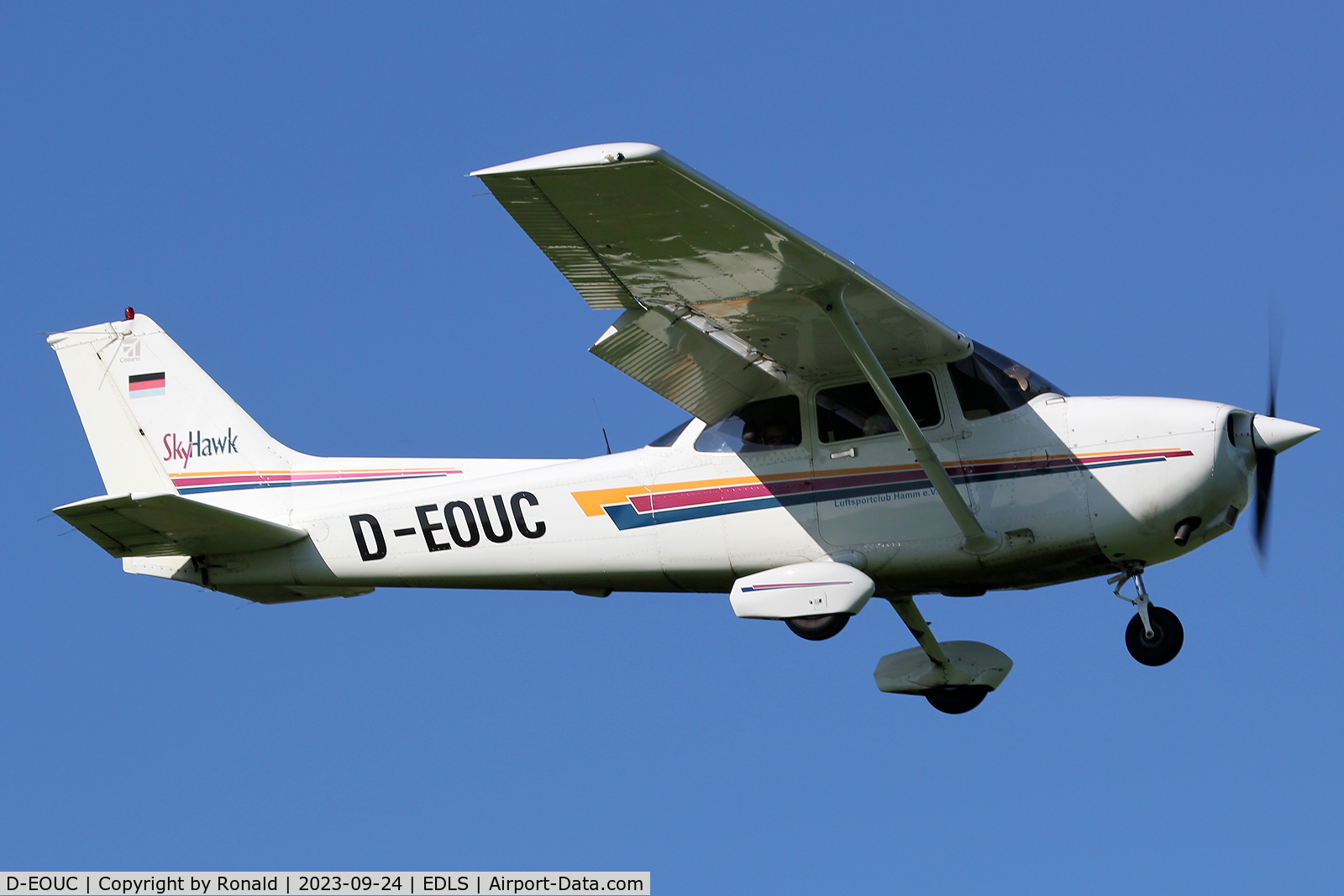 D-EOUC, Cessna 172R C/N 17280197, at edls