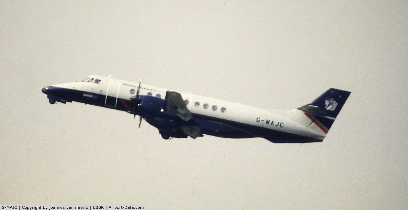 G-MAJC, 1992 British Aerospace Jetstream 41 C/N 41005, ex-slide