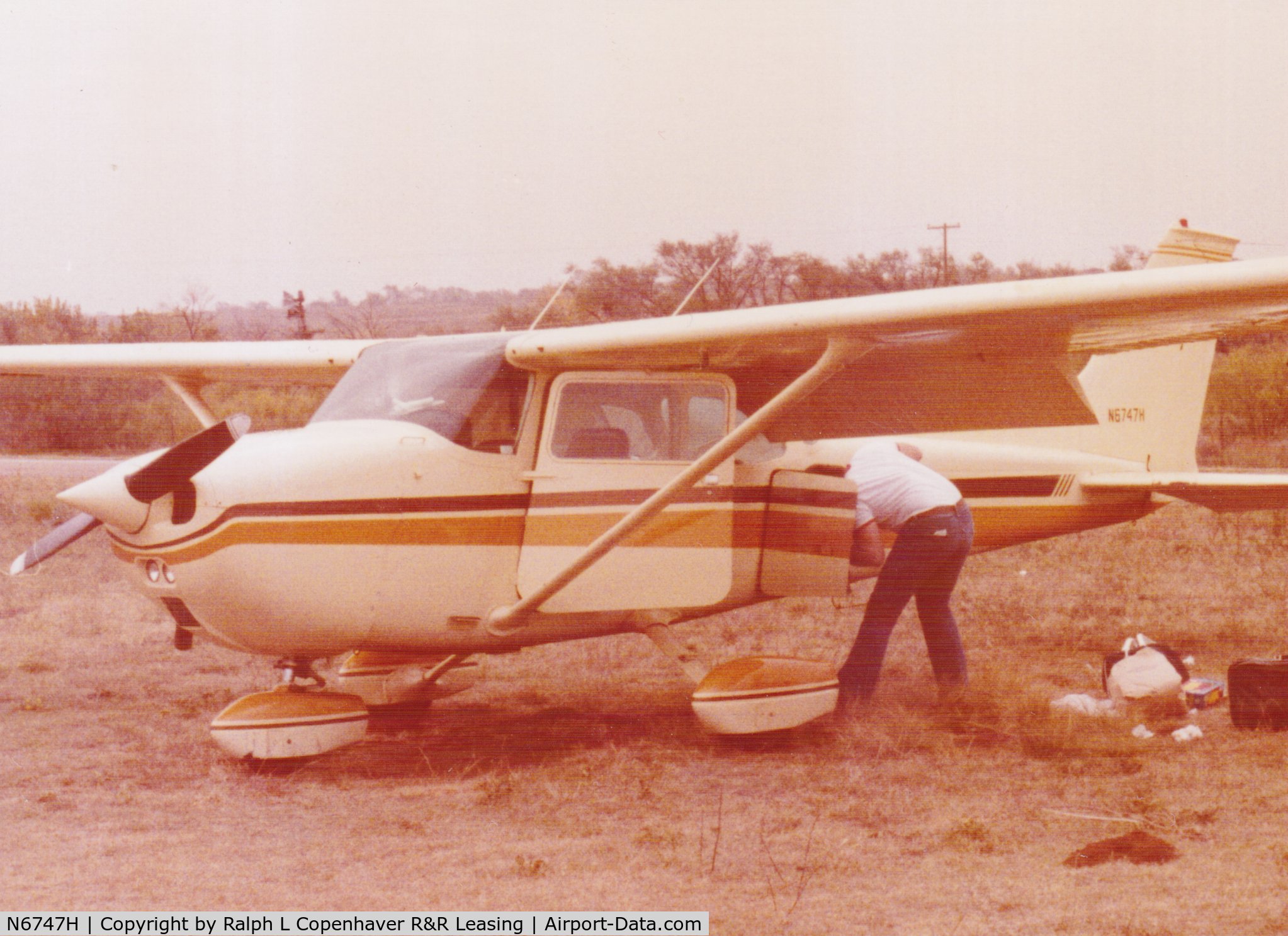 N6747H, 1975 Cessna 172M C/N 17265564, In 1998 I owned an aircraft leasing company in Houston TX. I owned N6747H at that time and this is a picture of  N6747H at a small grass landing field at Venice LA. It was my favorite in our stable.
