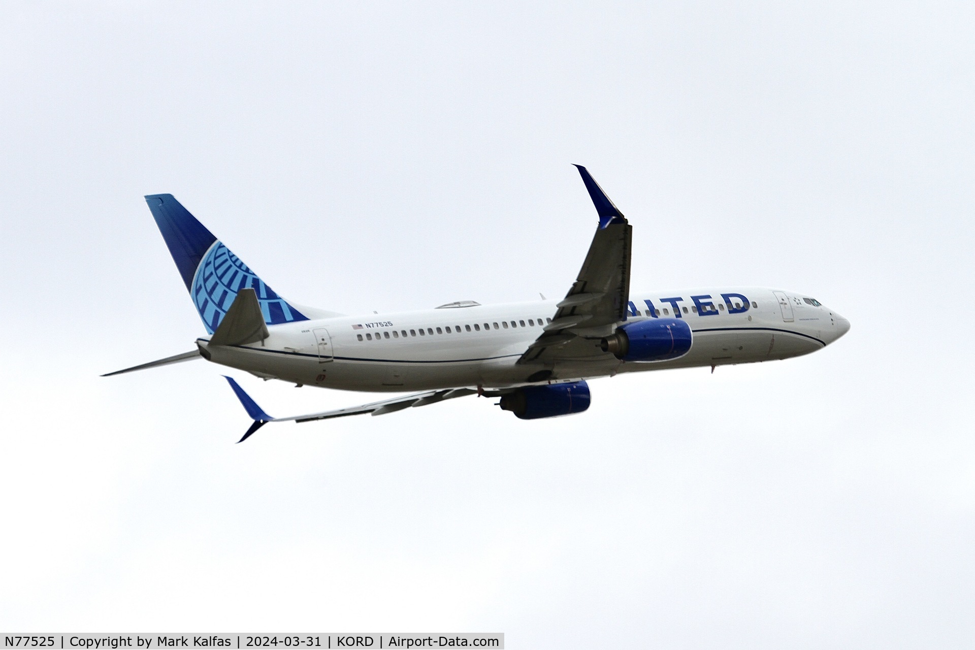 N77525, 2010 Boeing 737-824 C/N 31659, B738 United Airlines Boeing 737-824 N77525 UAL1894 ORD-PBI