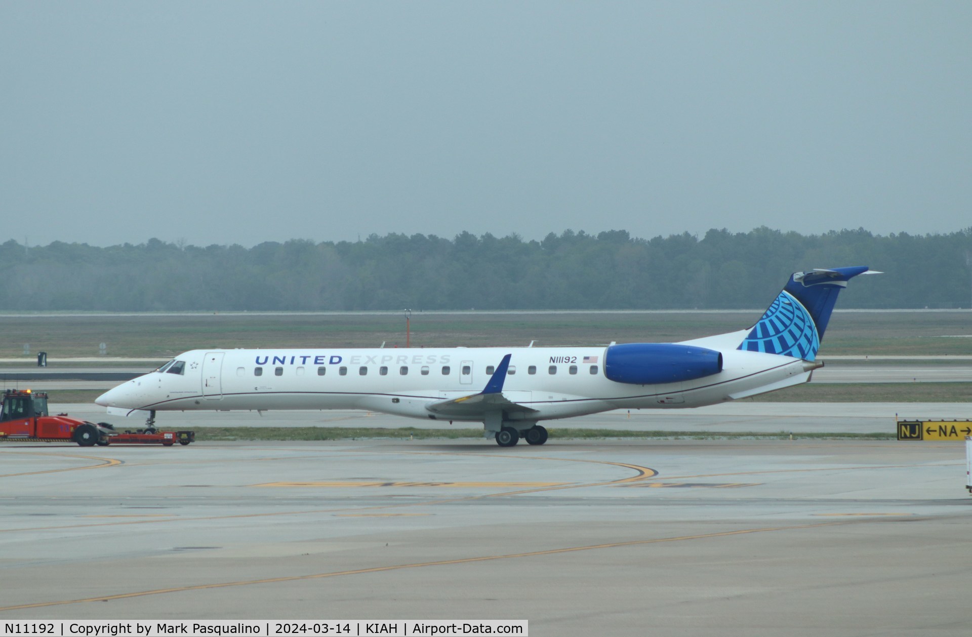 N11192, 2005 Embraer ERJ-145XR (EMB-145XR) C/N 14500936, EMB-145XR