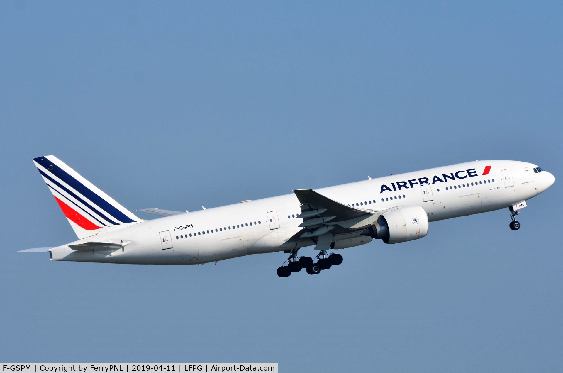 AFR852 - Air France - 777-200/777-200ER (B772) - F-GSPM | Fr-Emcom