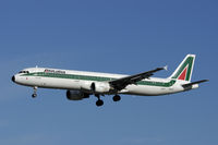 I-BIXE @ LHR - Alitalia Airbus A321 at London Heathrow - by Mo Herrmann